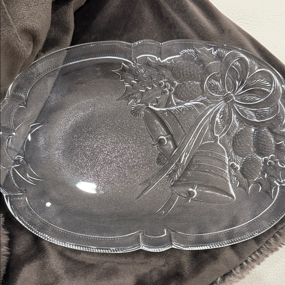 Mikasa Clear Glass Holiday Platter